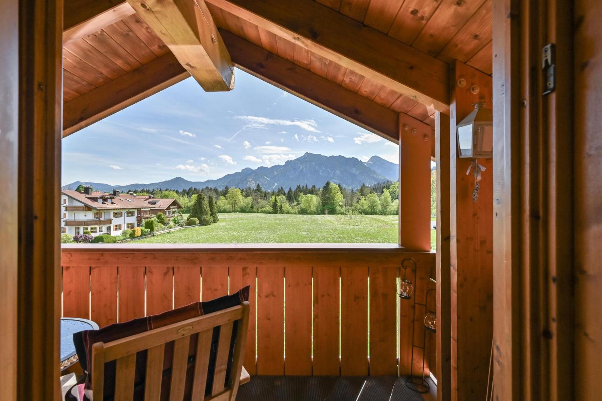 Chalet Im Haus Schlossblick Fussen Exterior photo
